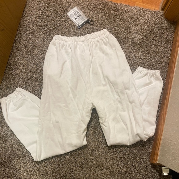 Danielle Guizio Sweatpants - Picture 2 of 3